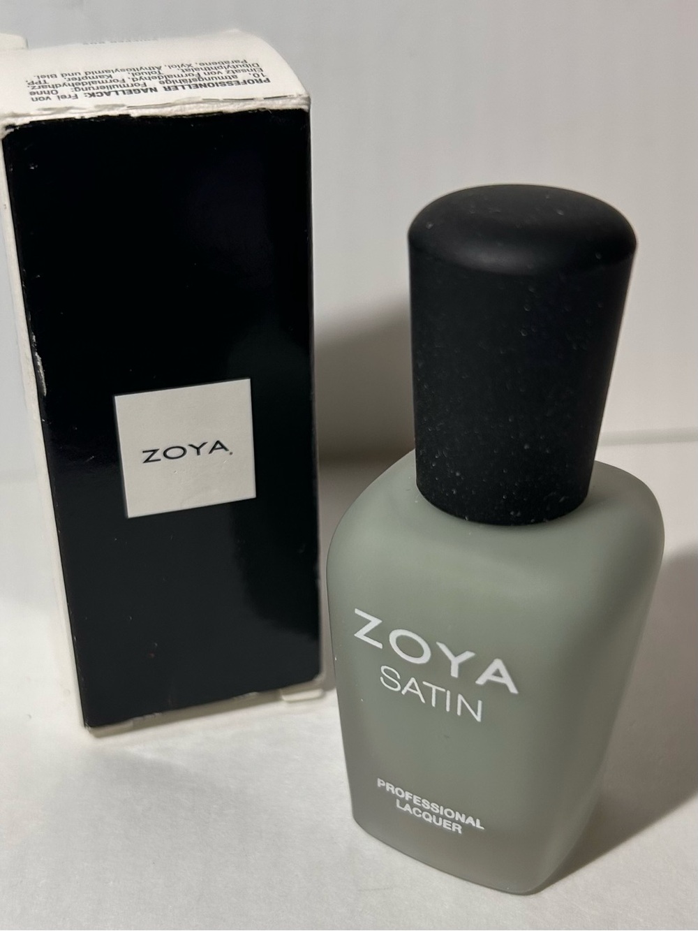 NWOT/NIB Zoya Satin Nail Lacquer - Sage Green. Matte - Picture 5 of 8